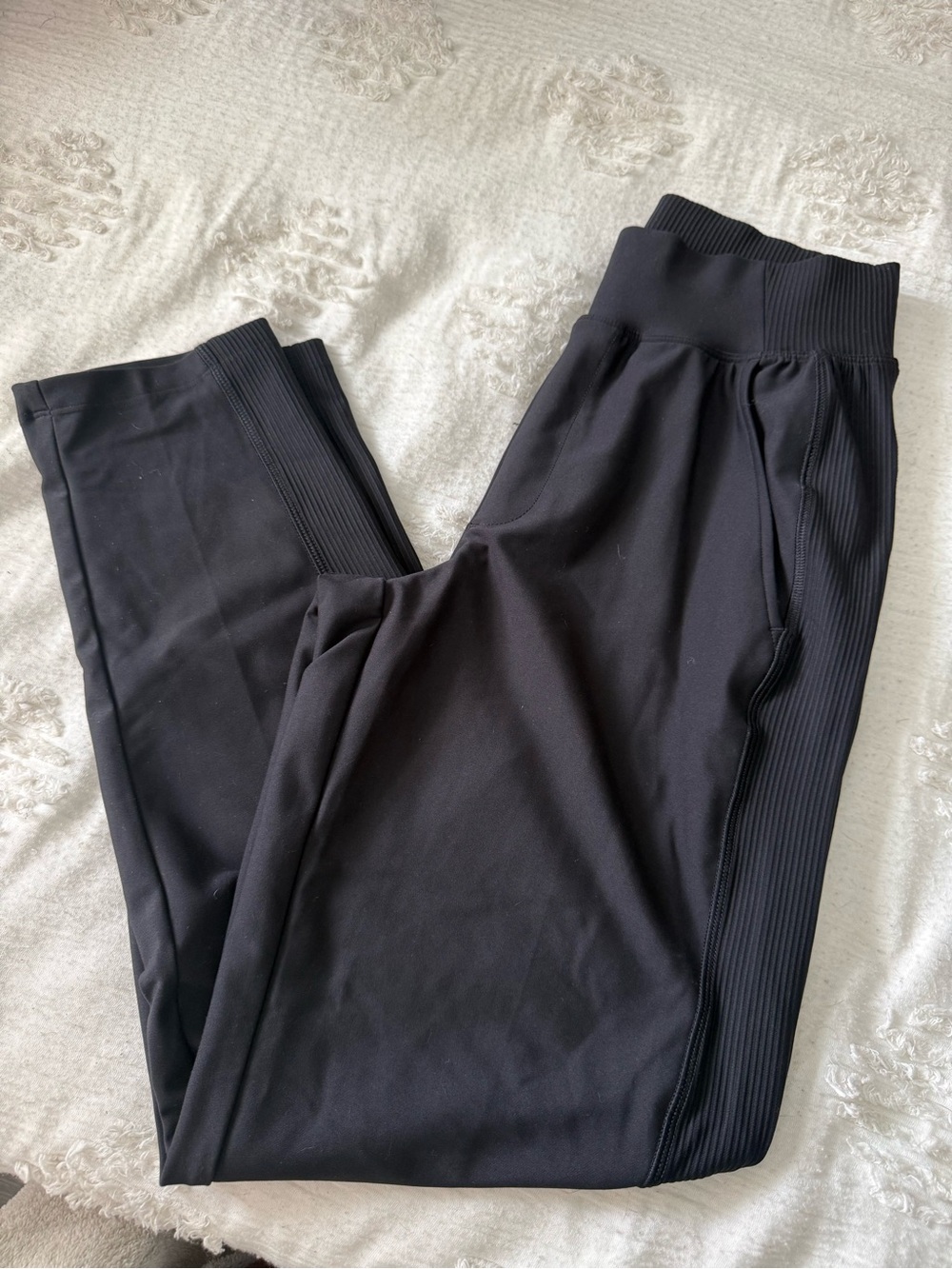 Old Navy Black Women's Rib-Panel Jogger Sweatpants